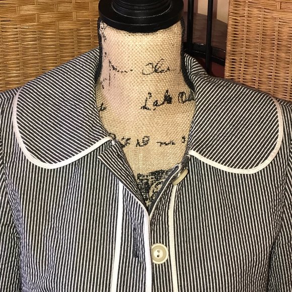 Black & White Seersucker Jacket - Picture 3 of 5